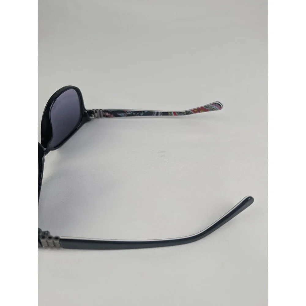 Vera Bradley see photos